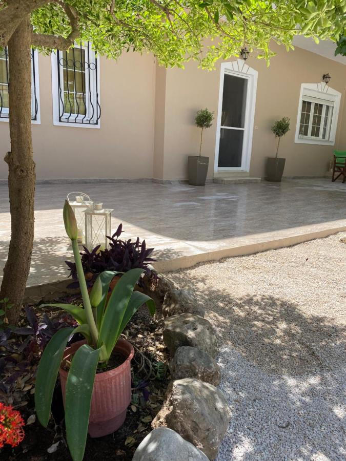 Libera Private Rooms Parga Exterior photo