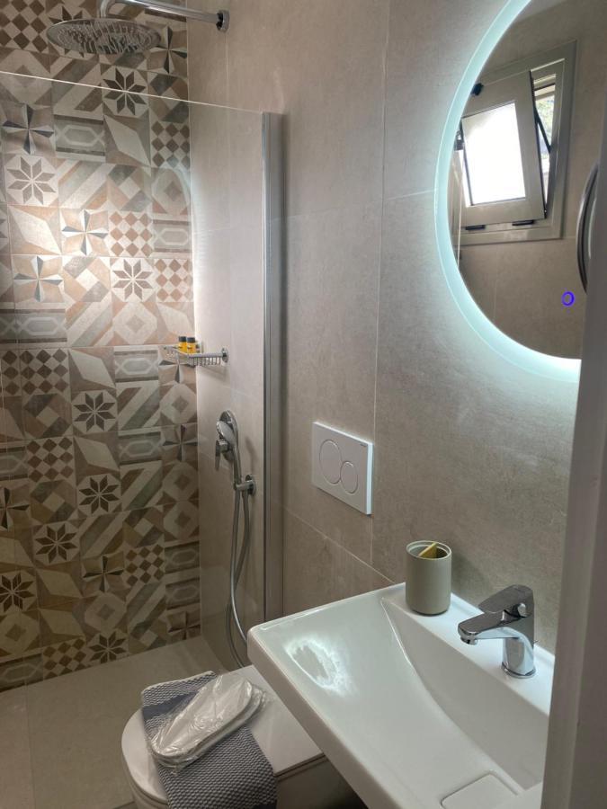 Libera Private Rooms Parga Exterior photo